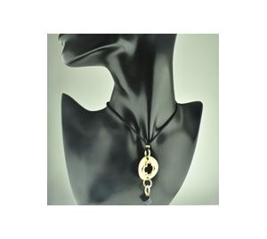 Ozzi Handmade Collection