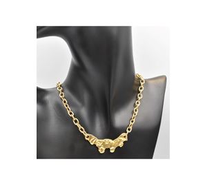 Ozzi Handmade Collection