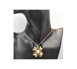 Ozzi Handmade Collection