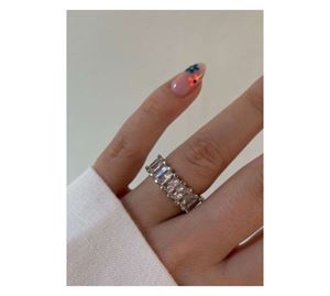 Jewels & Accessories Shop