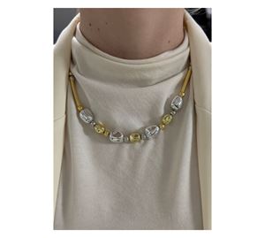 Jewels & Accessories Shop