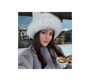 Jewels & Accessories Shop