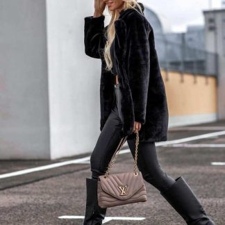 ΓΥΝΑΙΚΕΙΑ ΡΟΥΧΑ