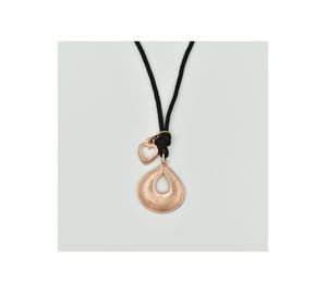 Ozzi Handmade Collection