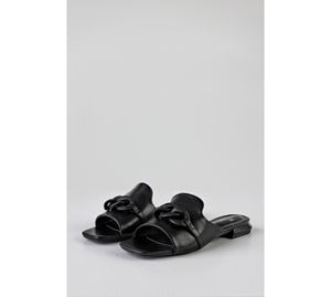 Musk Shoes